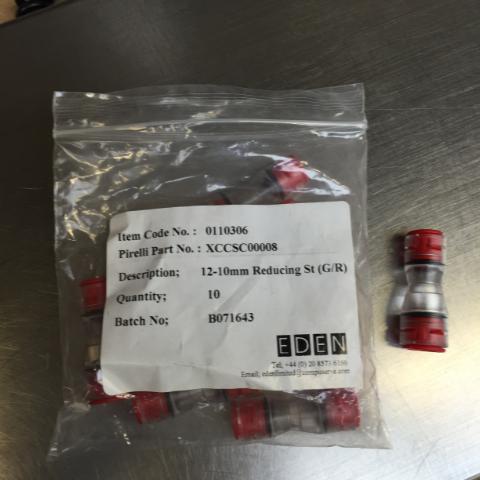 Konnektor 12-10mm reduktion. Permanent - kan genåbnes rød