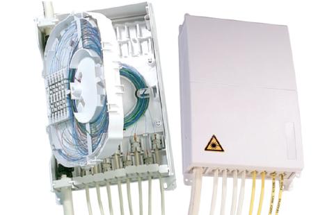 CommScope Distributionsboks indendørs 2x8 fibre, hvid